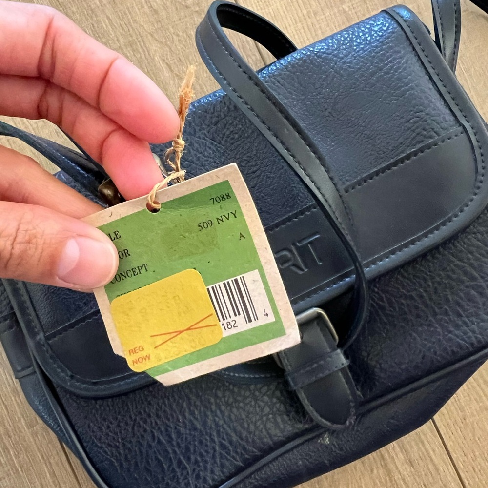 NWT Esprit Navy Shoulder Bag - Picture 5 of 5